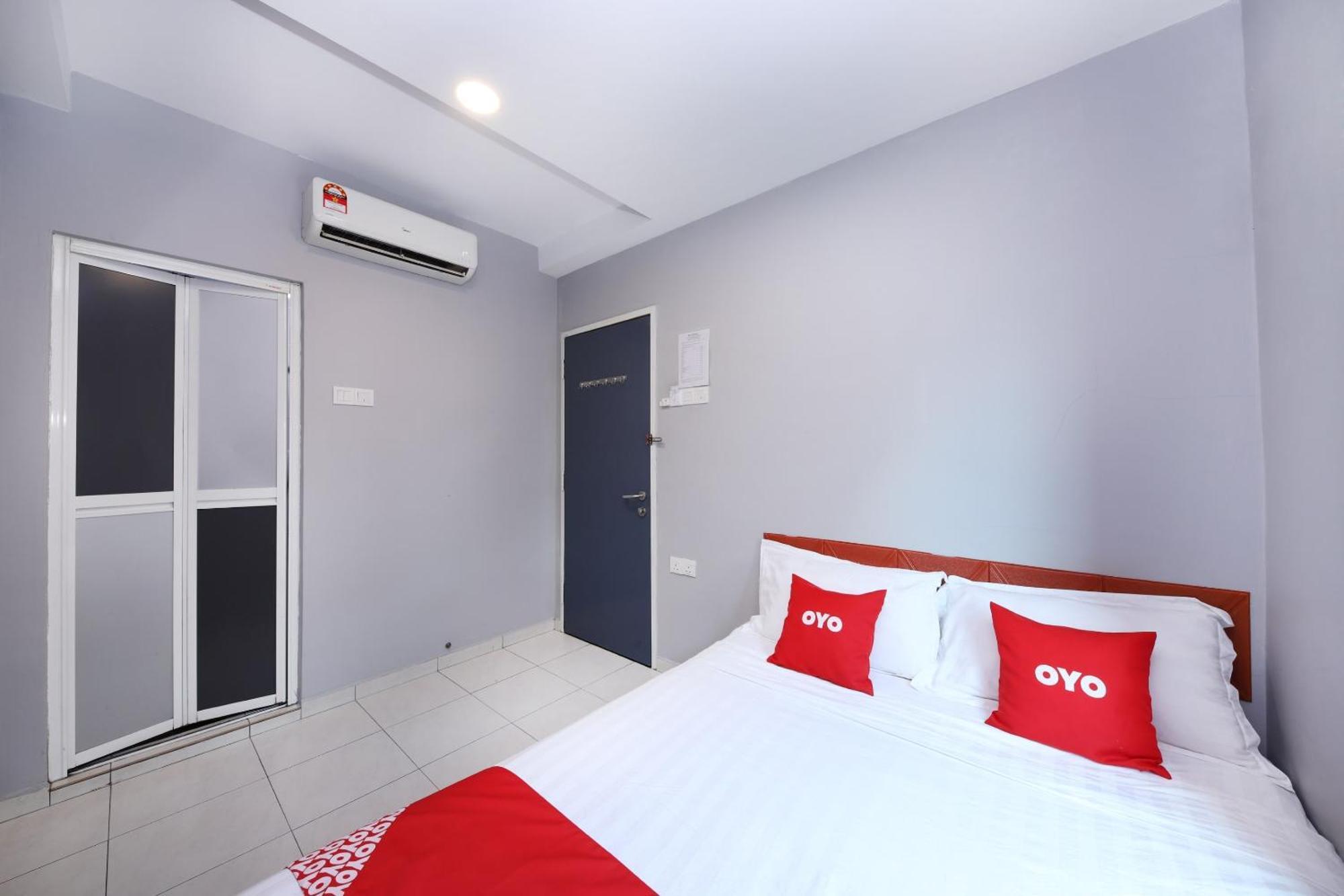 Malacca Super Oyo 1184 Ho Hotel מראה חיצוני תמונה